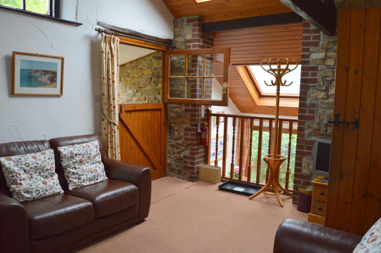 Shipload Cottage Гартленд Екстер'єр фото